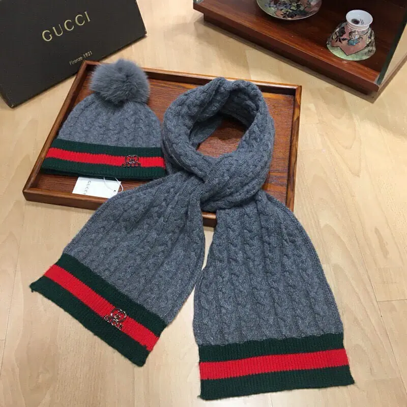 gucci hat and echapres set s_12651731